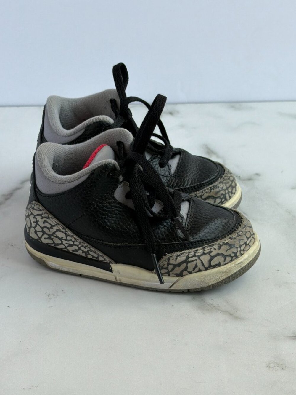 Nike Jordan 3 Retro Black Cement Grey Toddler Sneakers Size 8C